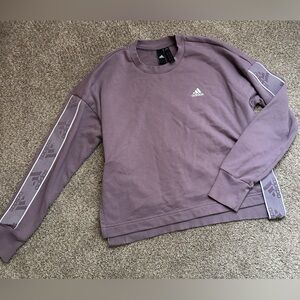 ❤️‍🔥2/$20❤️‍🔥 Adidas Size Small Long Sleeve Lavender Top